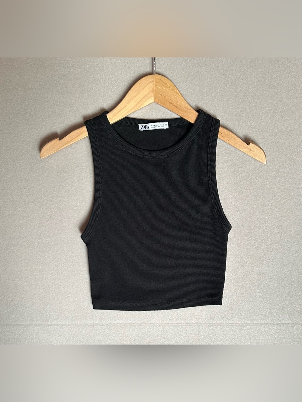 💜 Zara Black Ribbed Sleeveless Crop Tank